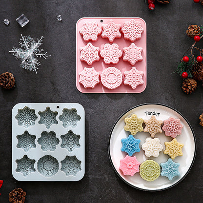 9 different snowflake-shaped silicone molds