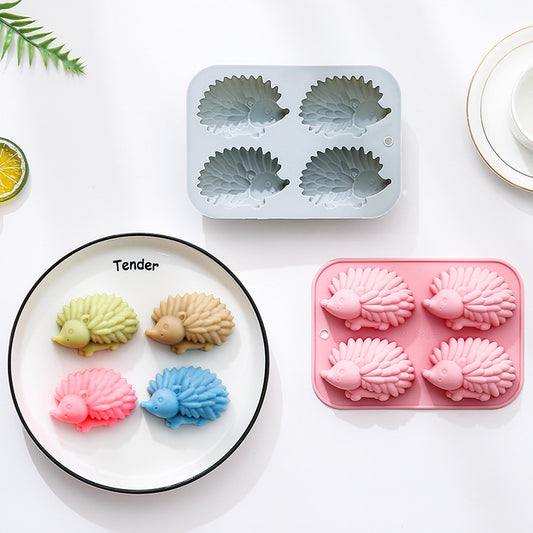 Mivorao 4-Cavity Hedgehog Silicone Baking Mold